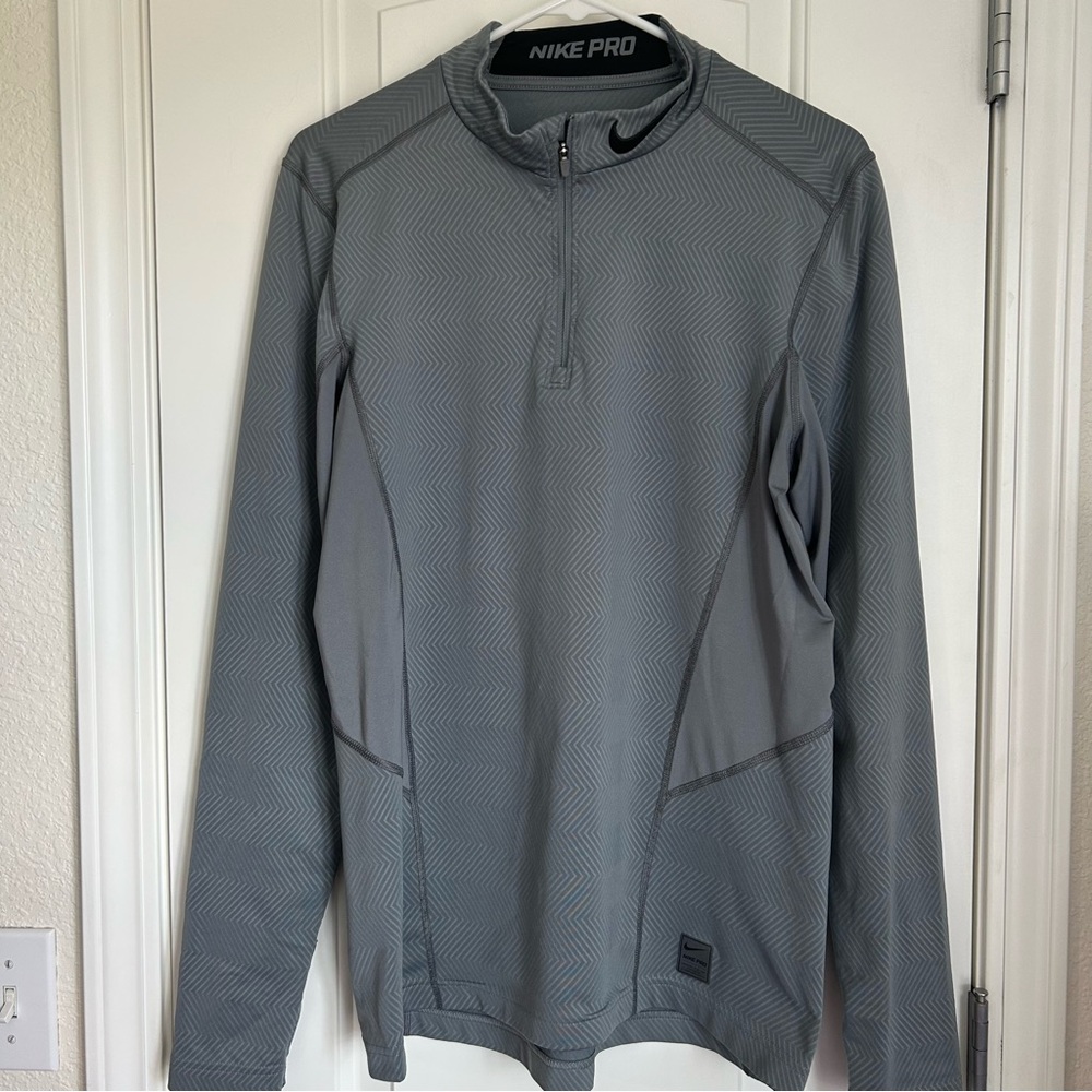 Nike Pro Men’s Dri Fit Combat Hyperwarm 1/4 Zip Pullover - Size M